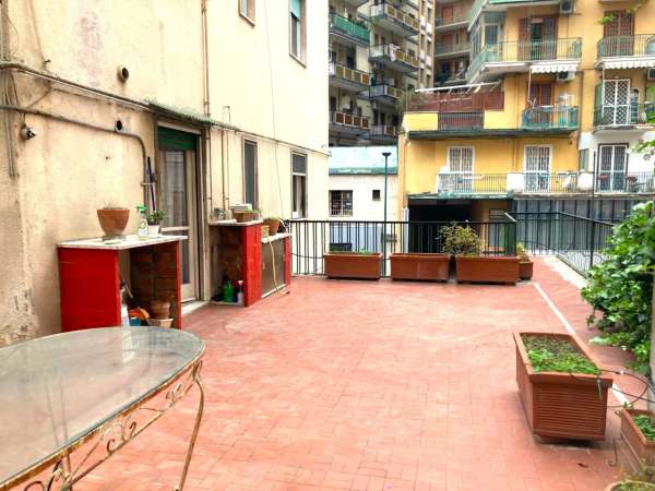 Foto Stanza/Camera in affitto a Napoli