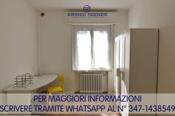 Foto Stanza/Camera in affitto a Parma