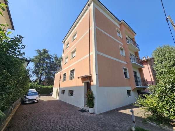 Foto Stanza/Camera in affitto a Reggio Emilia