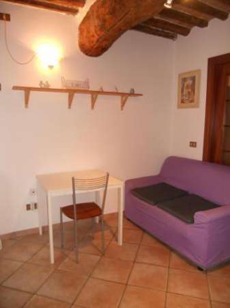 Foto Stanza/Posto Letto in affitto a Cascina 35 mq  Rif: 940625