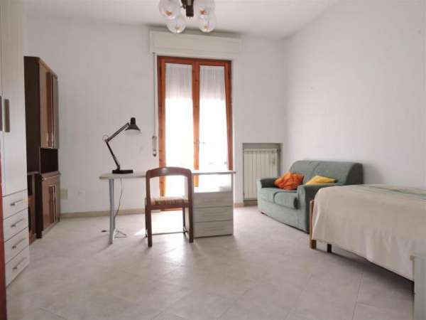Foto Stanza/Posto Letto in affitto a Pisa 18 mq  Rif: 1009879
