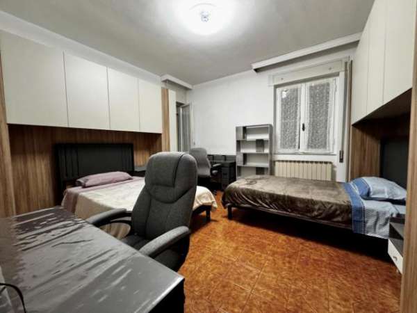 Foto Stanza/Posto Letto in affitto a Pisa 90 mq  Rif: 1389724