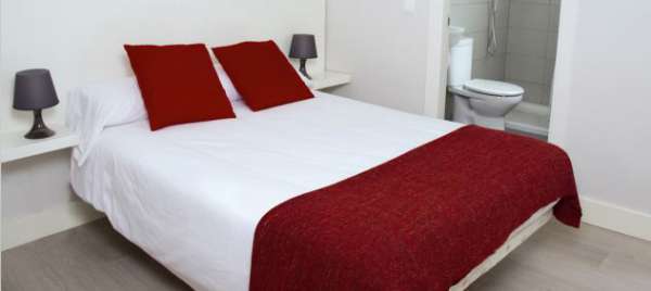 Foto STANZE  PER COPPIE  RISERVATE IN RESIDENCE PER COPPIE  PALERMO ZONA STADIO