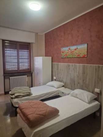 Foto STANZE periodi transitori in CONDIVISIONE