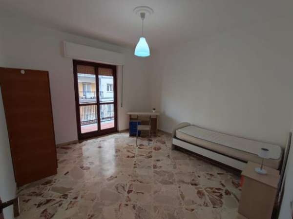 Foto Stazione - Policlinico