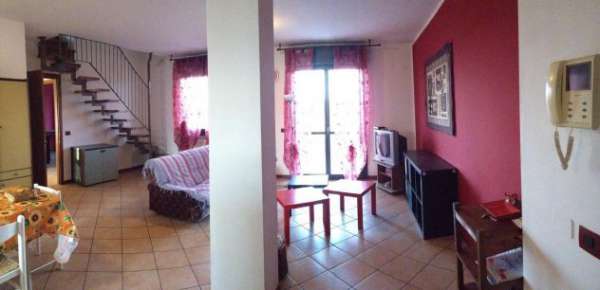 Foto STUDENTI e STUDENTESSE AFFITTO CAMERE in DUPLEX