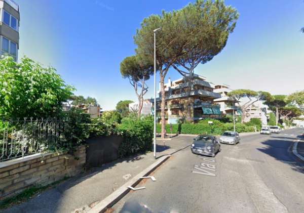 Foto TOMBA DI NERONE BILOCALE CON GIARDINO E BALCONE