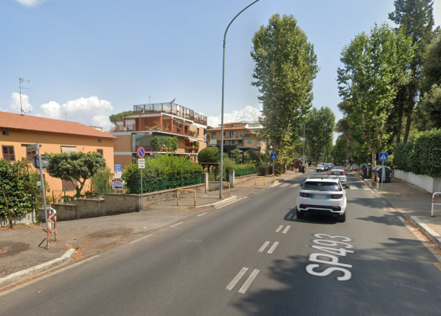 Foto TOMBA DI NERONE MONOLOCALE CON TERRAZZO E POSTO AUTO