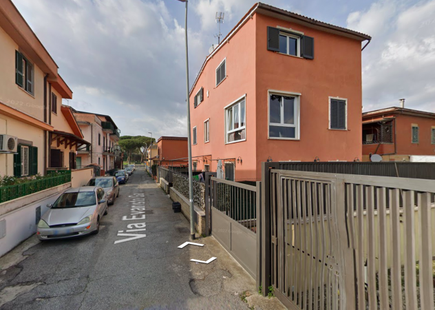 Foto TOR VERGATA BILOCALE RISTRUTTURATO