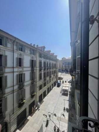 Foto Torino affittasi appartamento 4 vani 100 Mq zona Centro