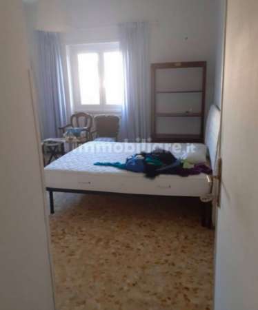 Foto TORRE MAURA QUADRILOCALE ARREDATO CON BALCONE