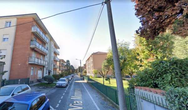 Foto TRILOCALE A LECCO CON BALCONE CANTINA E GARAGE LIBERO SUBITO
