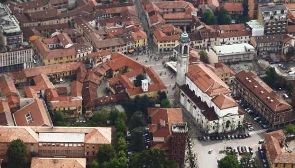 Foto trilocale ampio con garage incluso-RHO