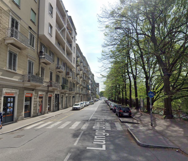 Foto TRILOCALE ARREDATO LUNGO DORA NAPOLI