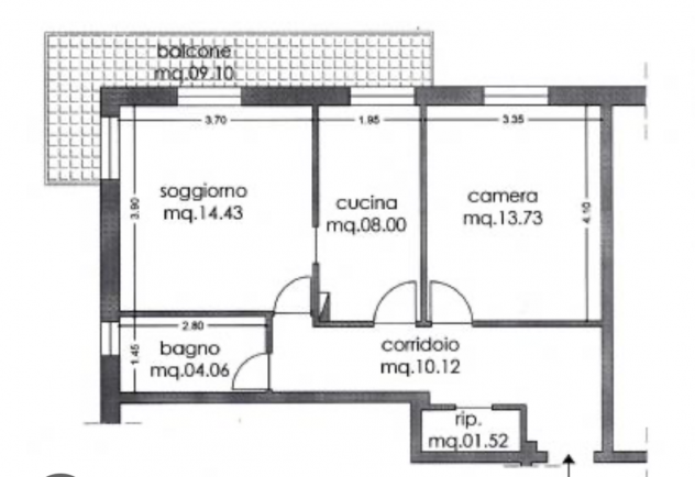 Foto TRILOCALE ARREDATO MODERNO : 560 euro