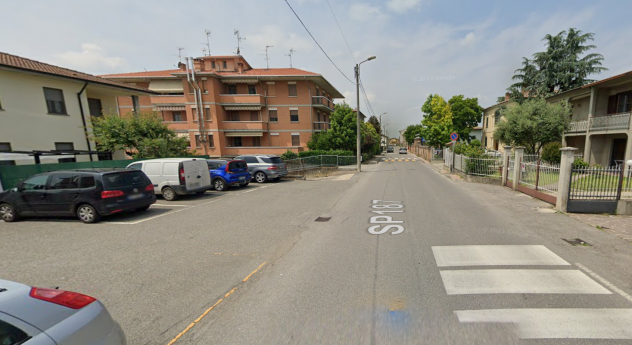 Foto TRILOCALE CON BALCONE E BOX AUTO