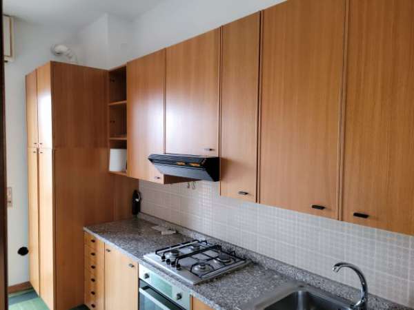 Foto Trilocale CON GARAGE E BALCONE - Vigevano