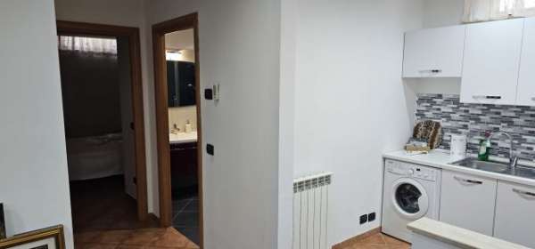 Foto Trilocale con P. AUTO e SPESE INCLUSE / Settebagni