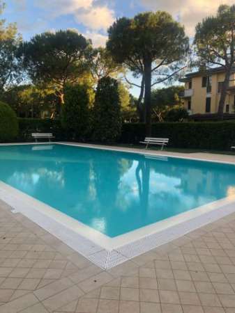 Foto Trilocale con piscina per giugno o per agosto/settembre