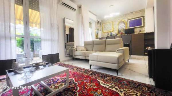 Foto TRILOCALE DI 95MQ CON 30 MQ DI TERRAZZO MM PIOLA