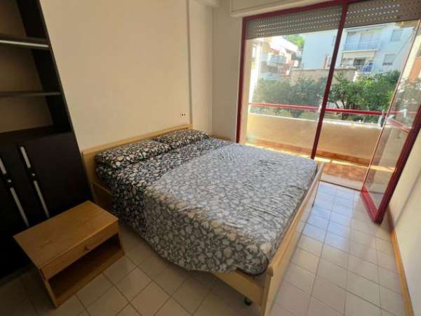 Foto Trilocale in affitto a Alba Adriatica