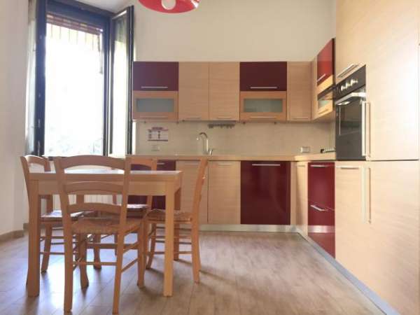 Foto Trilocale in affitto a Cagliari