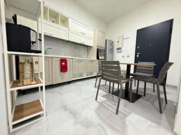 Foto Trilocale in affitto a Caserta