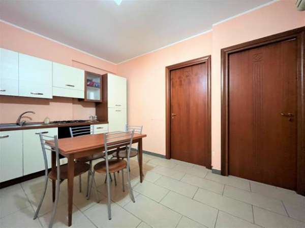 Foto Trilocale in affitto a Catanzaro