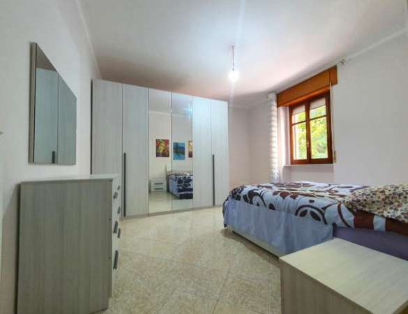 Foto Trilocale in affitto a Catanzaro