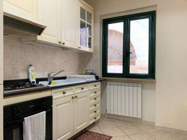 Foto Trilocale in affitto a Catanzaro