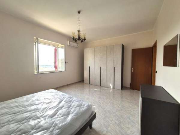 Foto Trilocale in affitto a Catanzaro