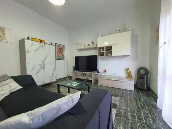 Foto Trilocale in affitto a Catanzaro