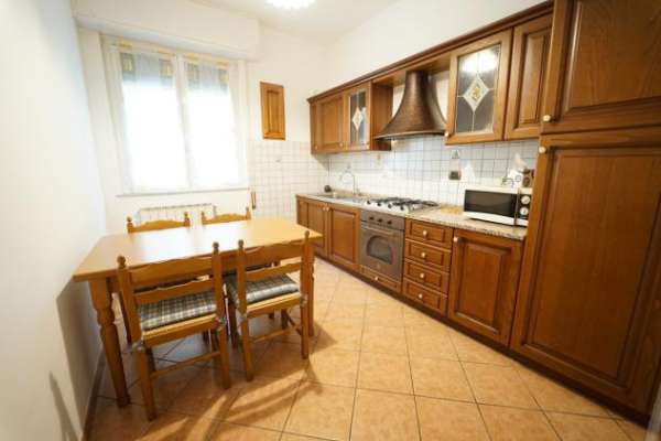 Foto Trilocale in affitto a Chiavari