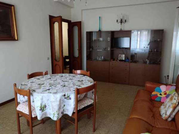 Foto Trilocale in affitto a Ladispoli
