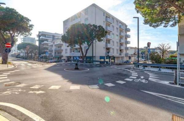 Foto Trilocale in Affitto a Lignano Sabbiadoro