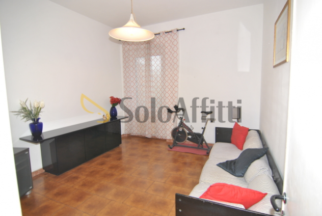 Foto Trilocale in affitto a Livorno