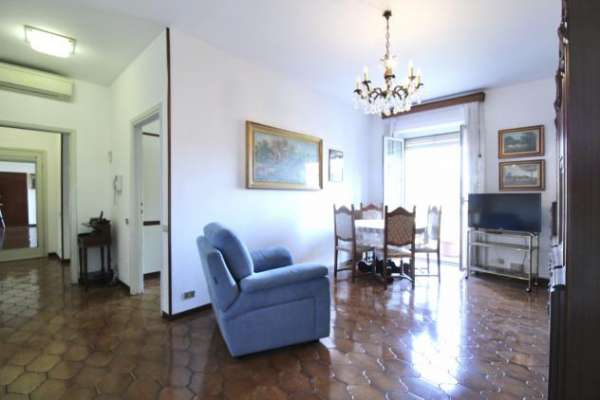 Foto Trilocale in affitto a Milano