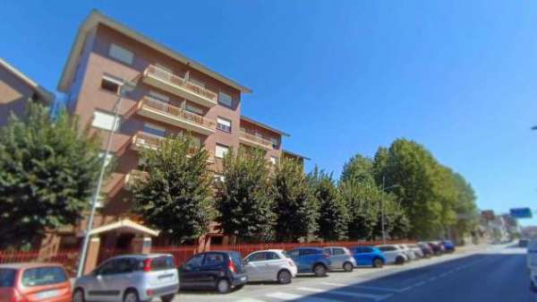Foto Trilocale in affitto a Moncalieri
