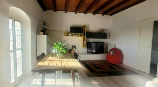 Foto Trilocale in affitto a Montirone