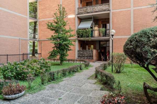 Foto Trilocale in Affitto a Monza