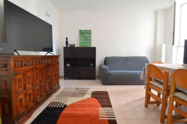 Foto Trilocale in affitto a Pieve Emanuele