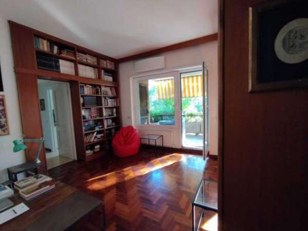 Foto Trilocale in affitto a Roma