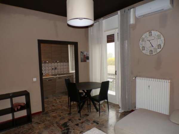 Foto Trilocale in affitto a San Martino Siccomario