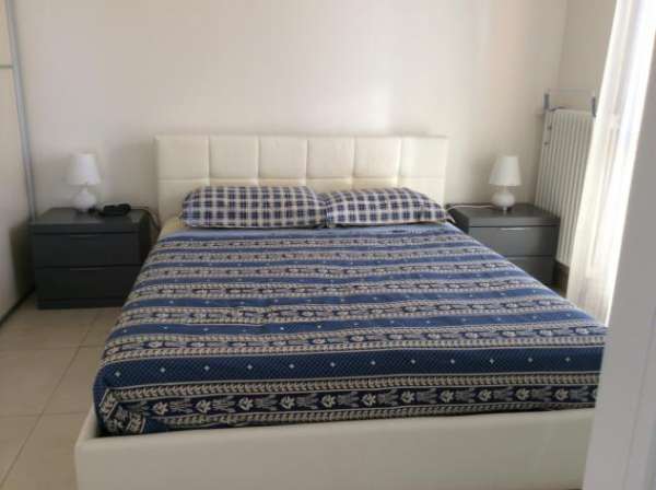 Foto Trilocale in affitto a Siena