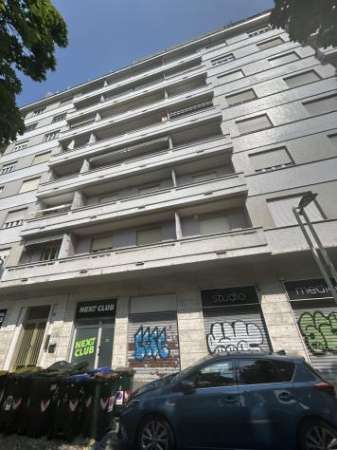 Foto Trilocale in affitto a Torino