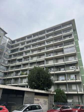 Foto Trilocale in affitto a Torino