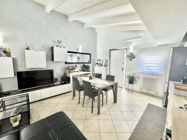 Foto Trilocale in affitto a Tortoreto