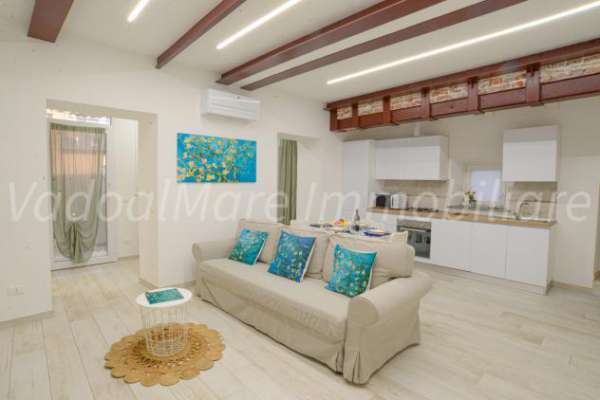 Foto Trilocale in affitto a Vado Ligure