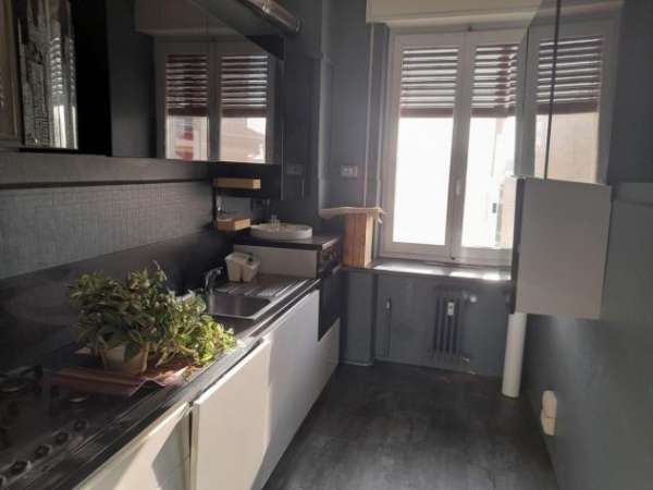 Foto Trilocale in affitto a Verbania