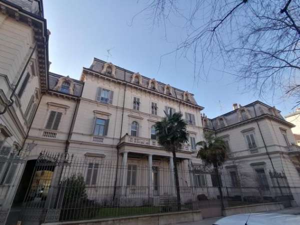 Foto Trilocale in affitto a Vercelli